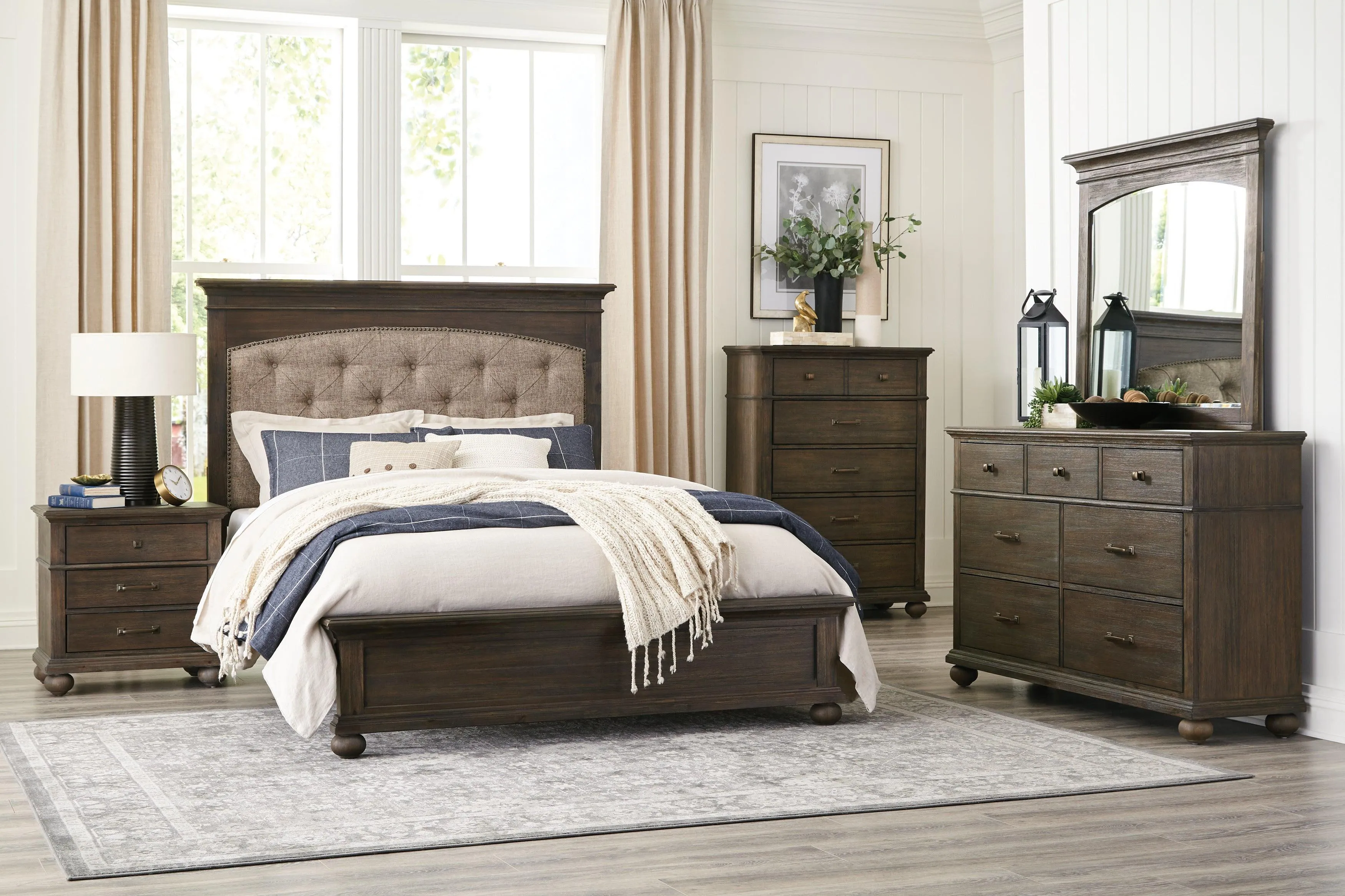 Motsinger Brown King Upholstered Panel Bed - Image 3