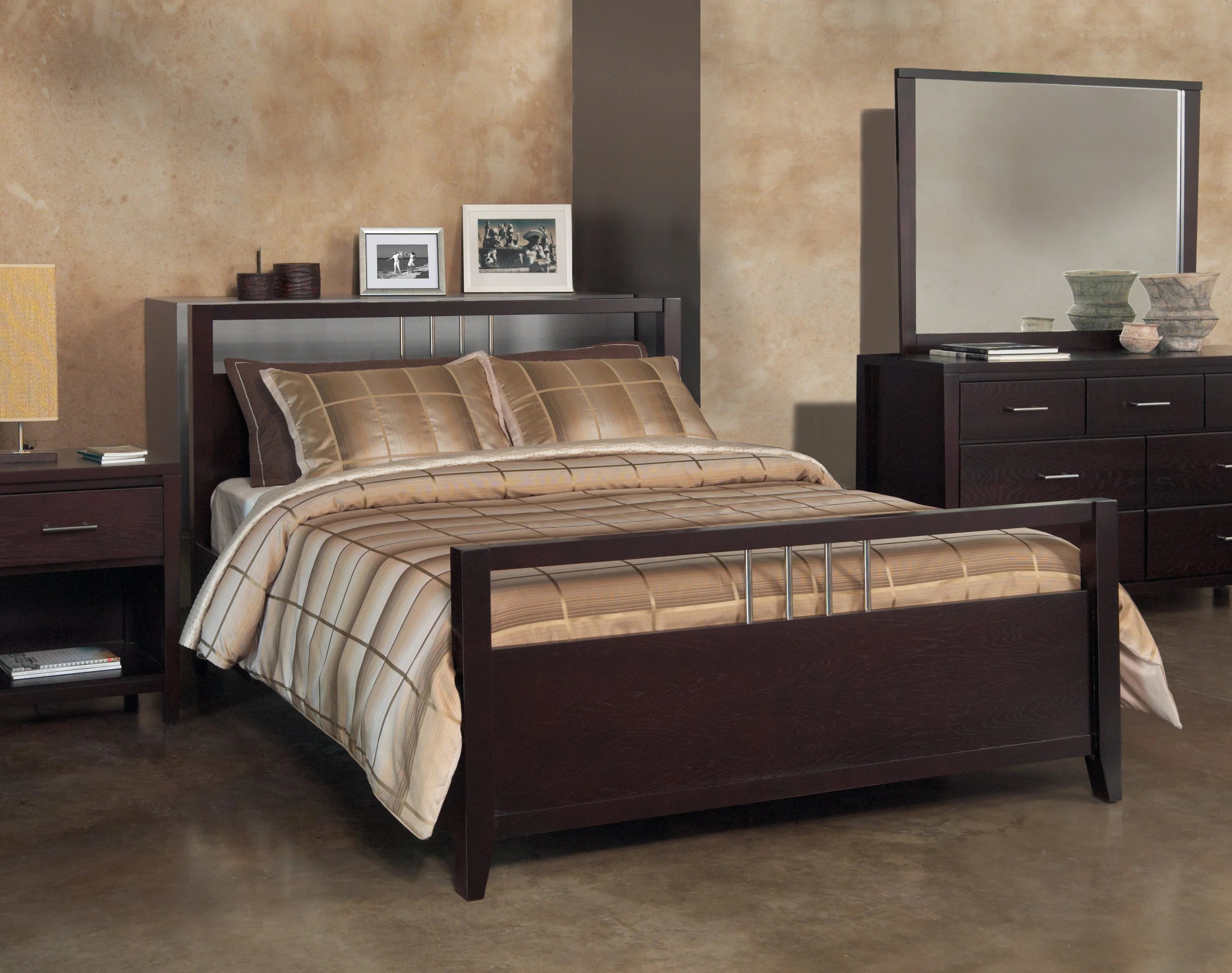Nevis Queen Platform Storage Bed in Espresso - Image 3