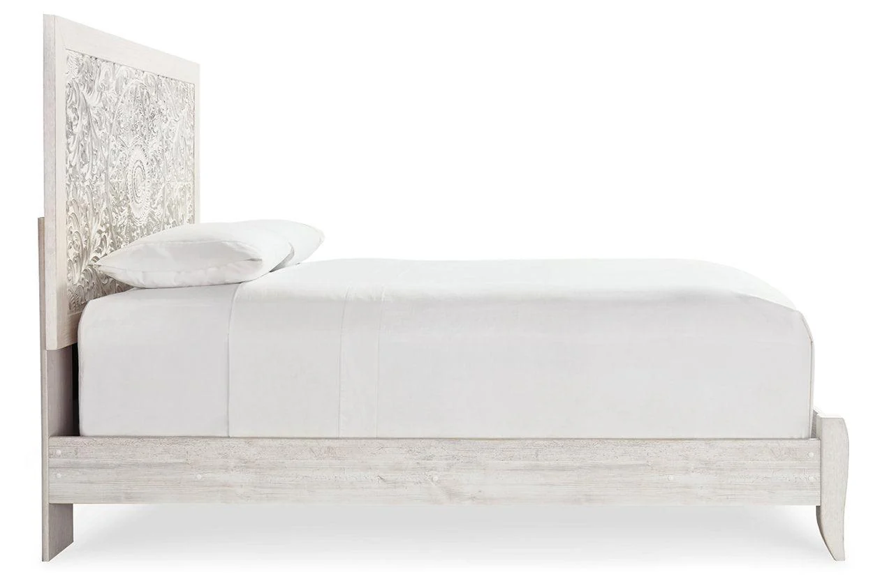 Paxberry Whitewash Queen Panel Bed - Image 5