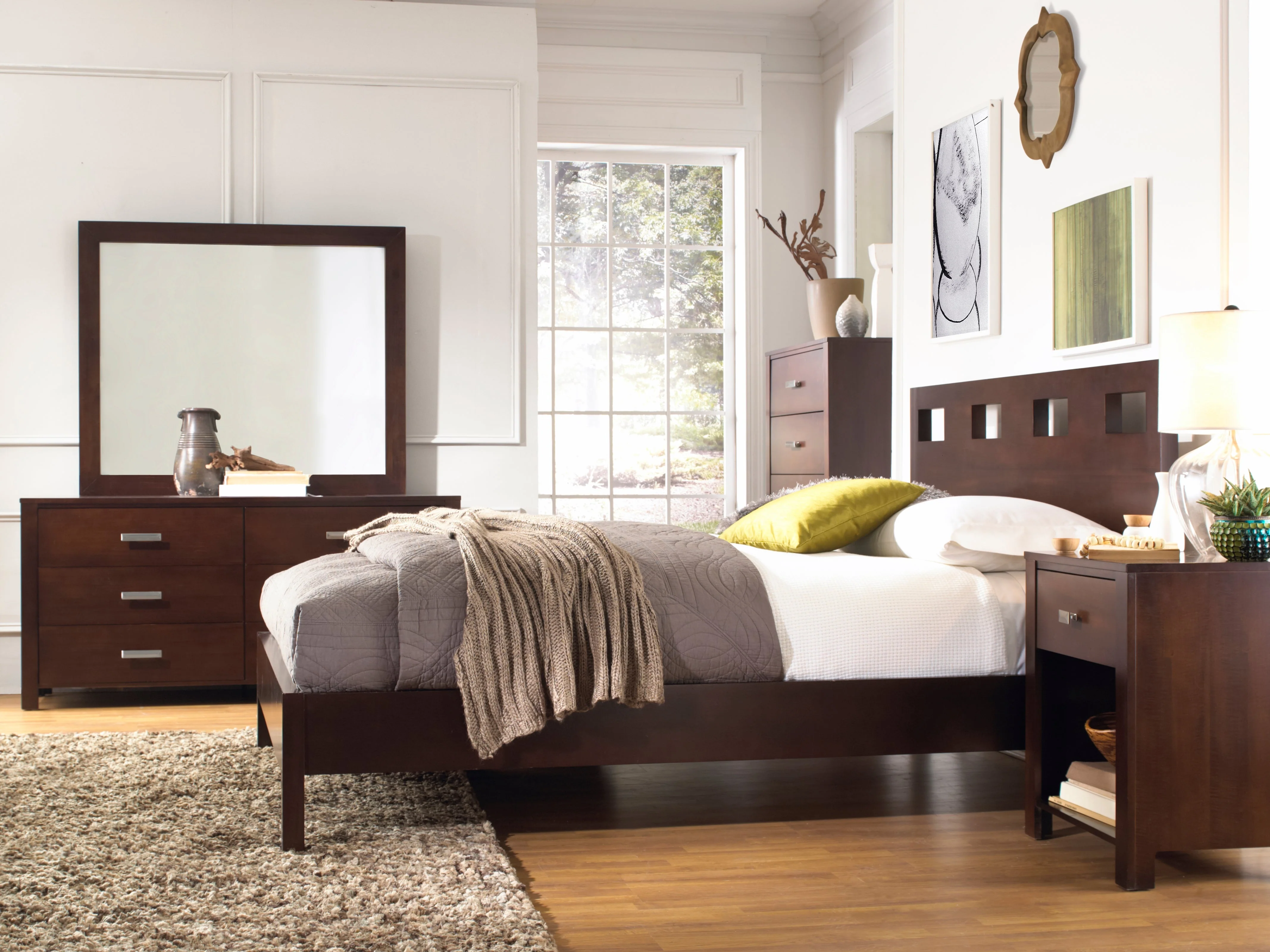 Riva Wood Full Bed in Chocolate Brown - Image 2