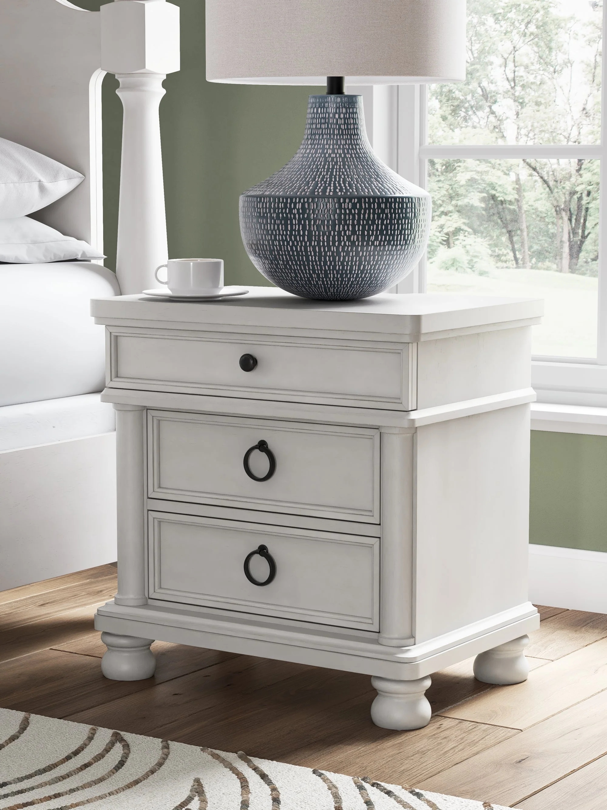 Rowlenstown Antique White Nightstand - Image 9