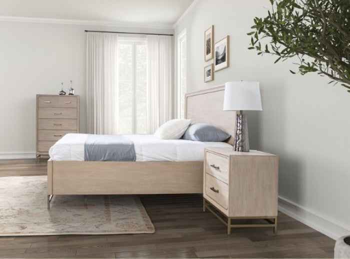 Sandnes Light Oak 4-Piece Queen Bedroom Set - Image 2