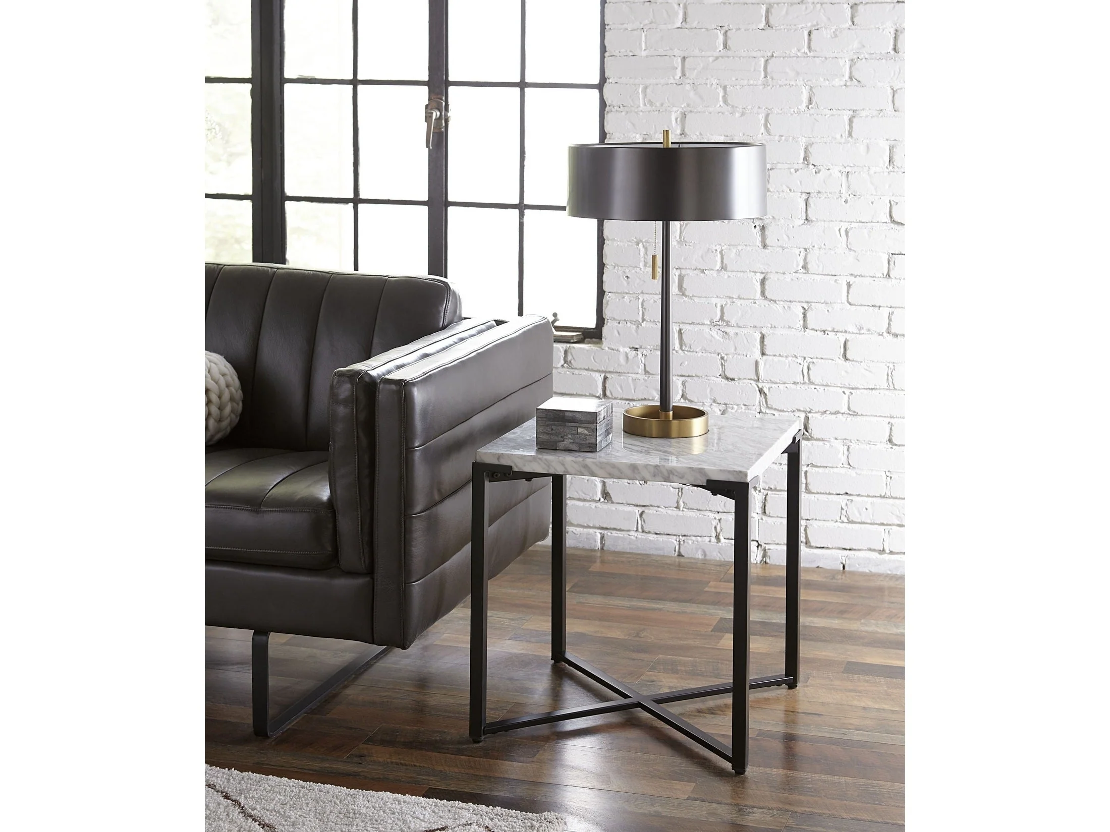 Saxon End Table in Matte Black