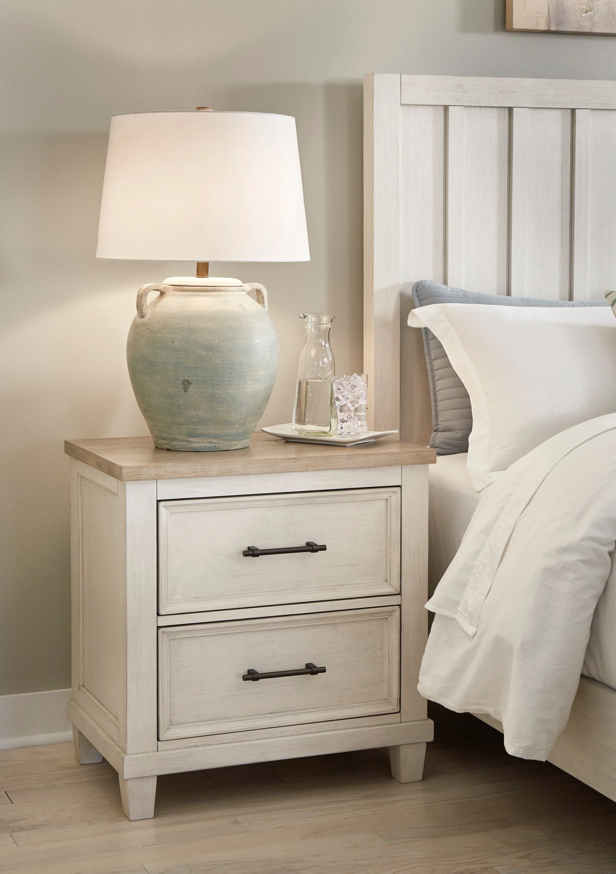 Shaybrock Antique White/Brown Nightstand - Image 7