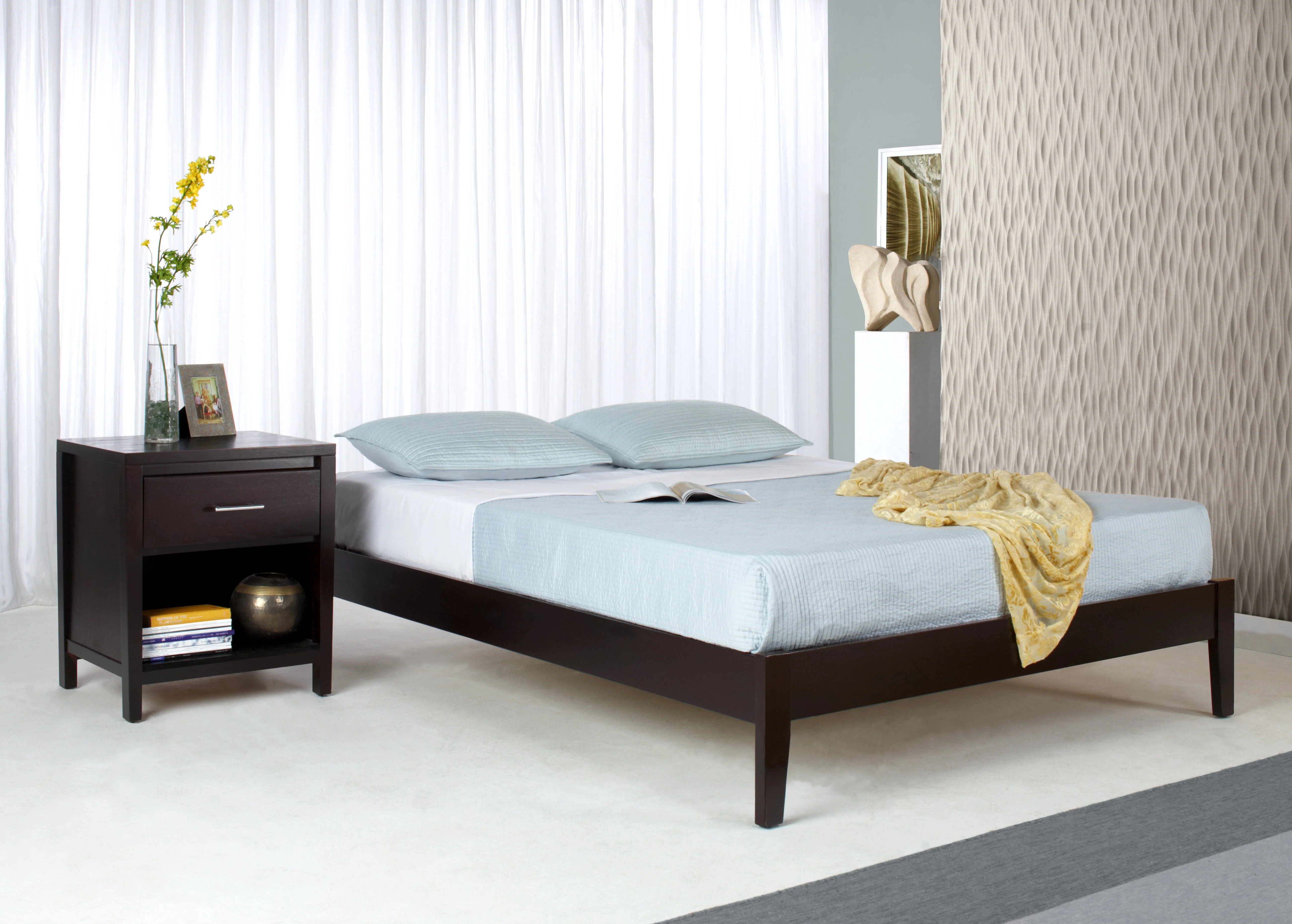 Simple Wood Twin Platform Bed in Espresso - Image 3