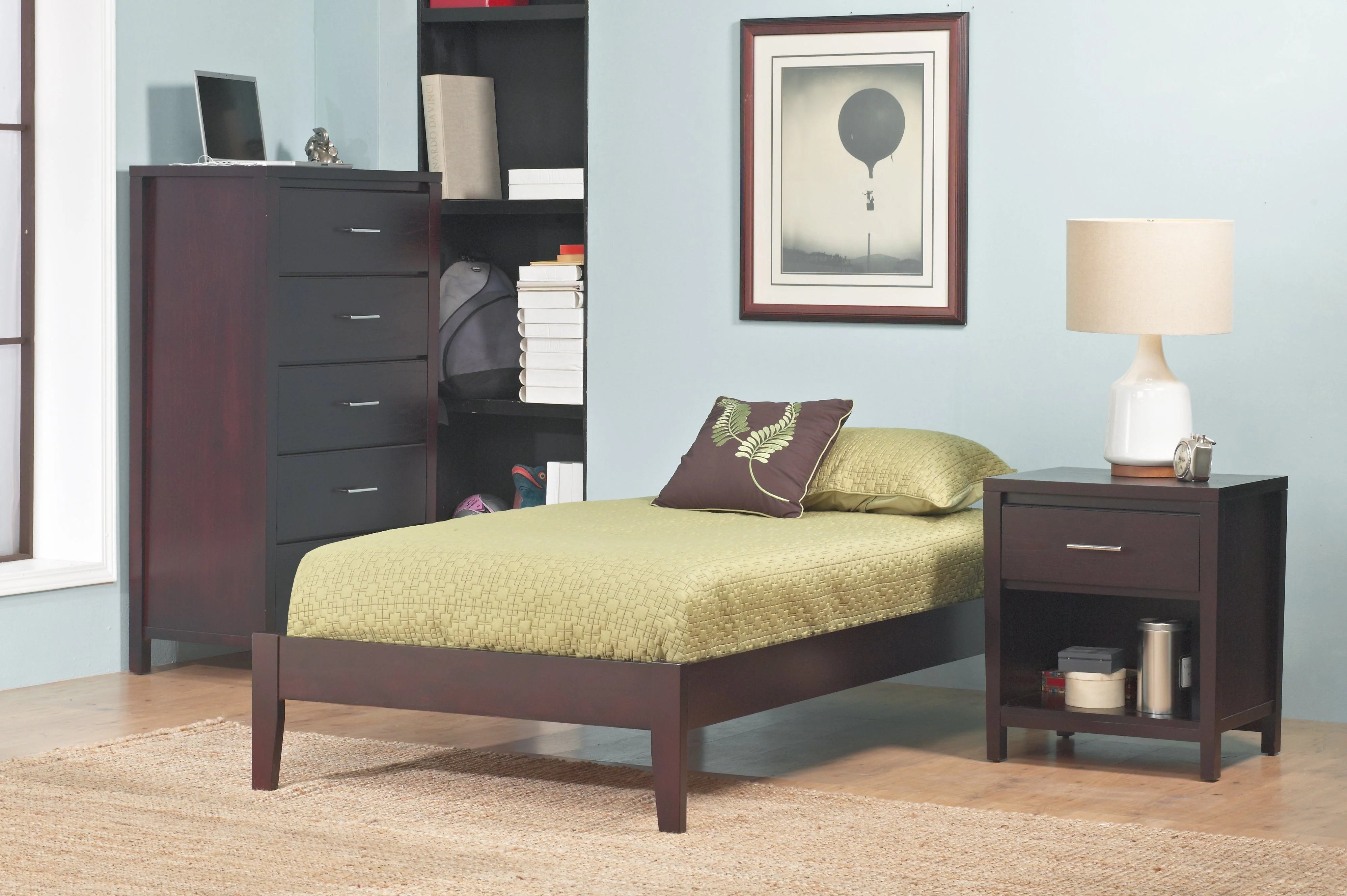 Simple Wood Twin Platform Bed in Espresso - Image 4