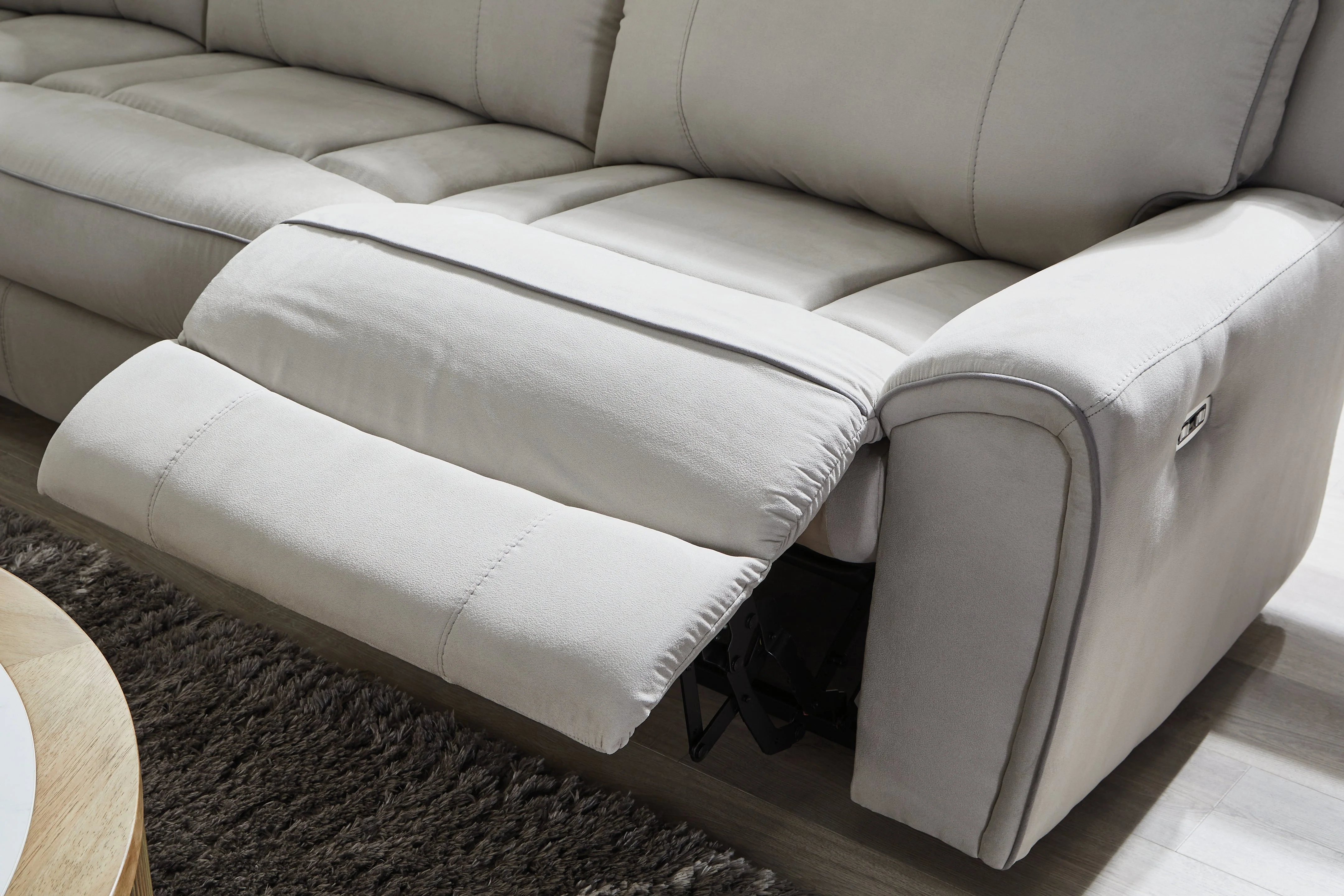 Social Pointe Pearl/Ash 5-Piece Dual Power Reclining Modular Sectional - Image 6