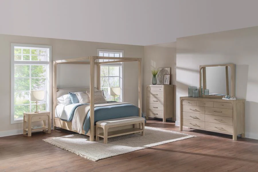 Solano Weathered Mango 5-Piece Eastern King Bedroom Set