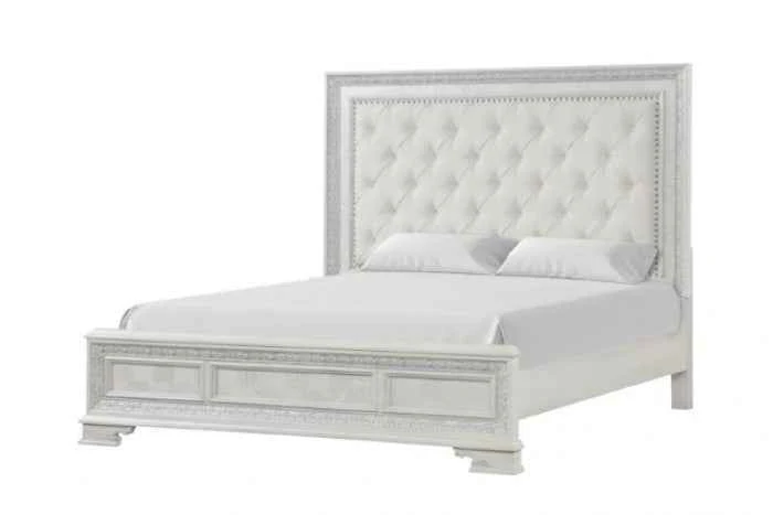Stella Mia Creamy White 5-Piece Queen Bedroom Set - Image 5