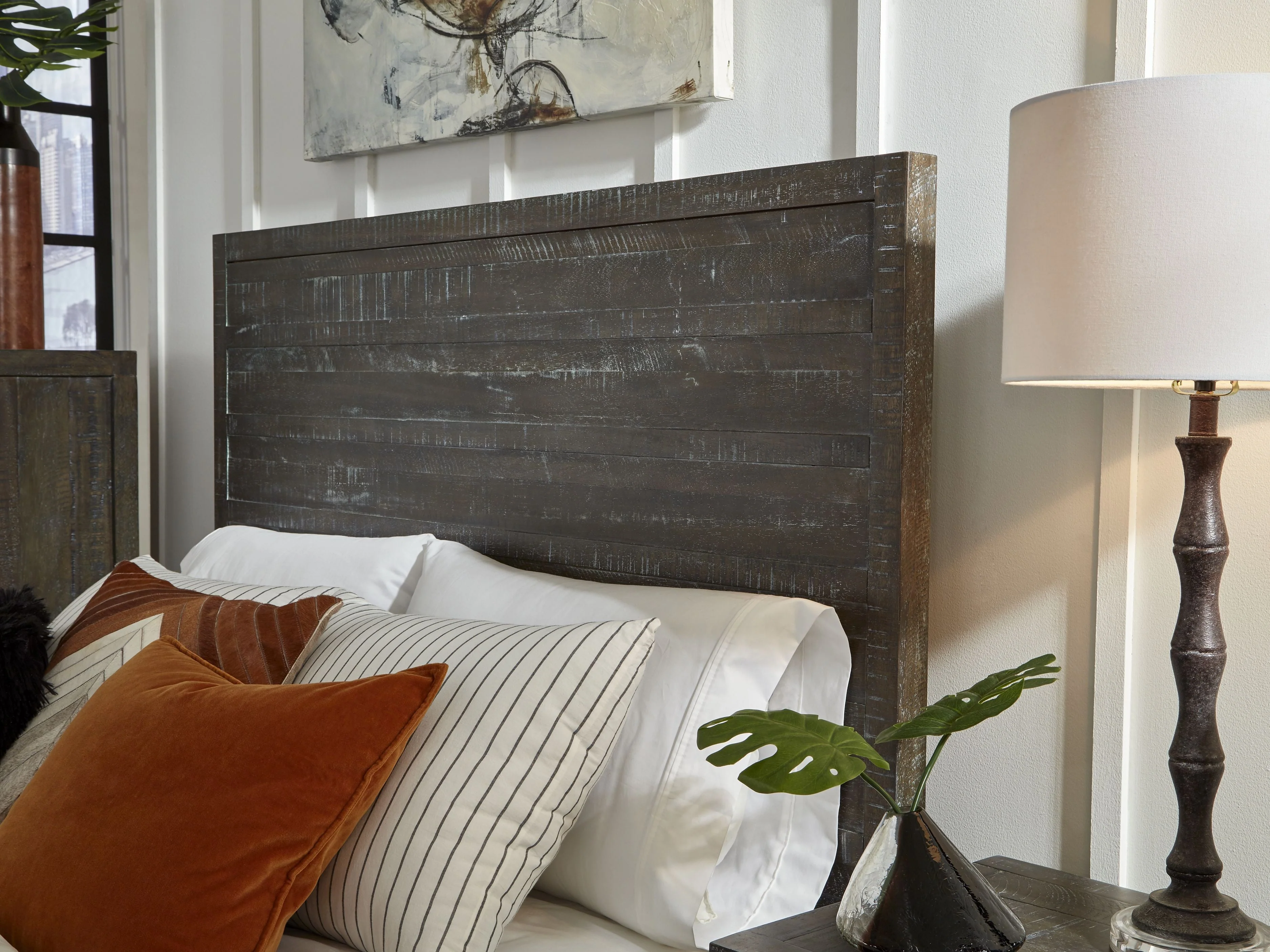 Townsend Solid Wood Eastern King Low-Profile Bed in Gunmetal - Image 3