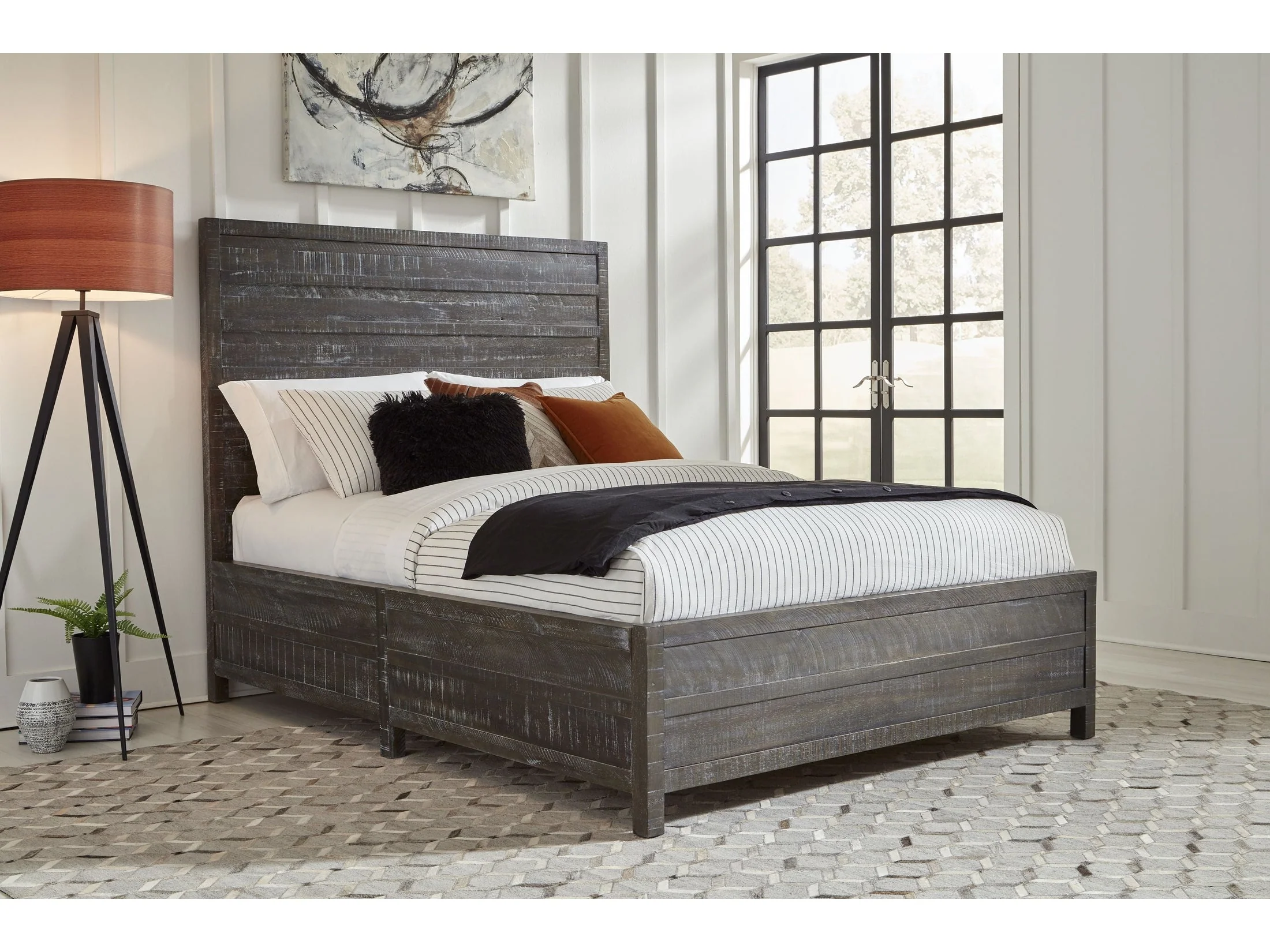 Townsend Solid Wood Queen Low-Profile Bed in Gunmetal