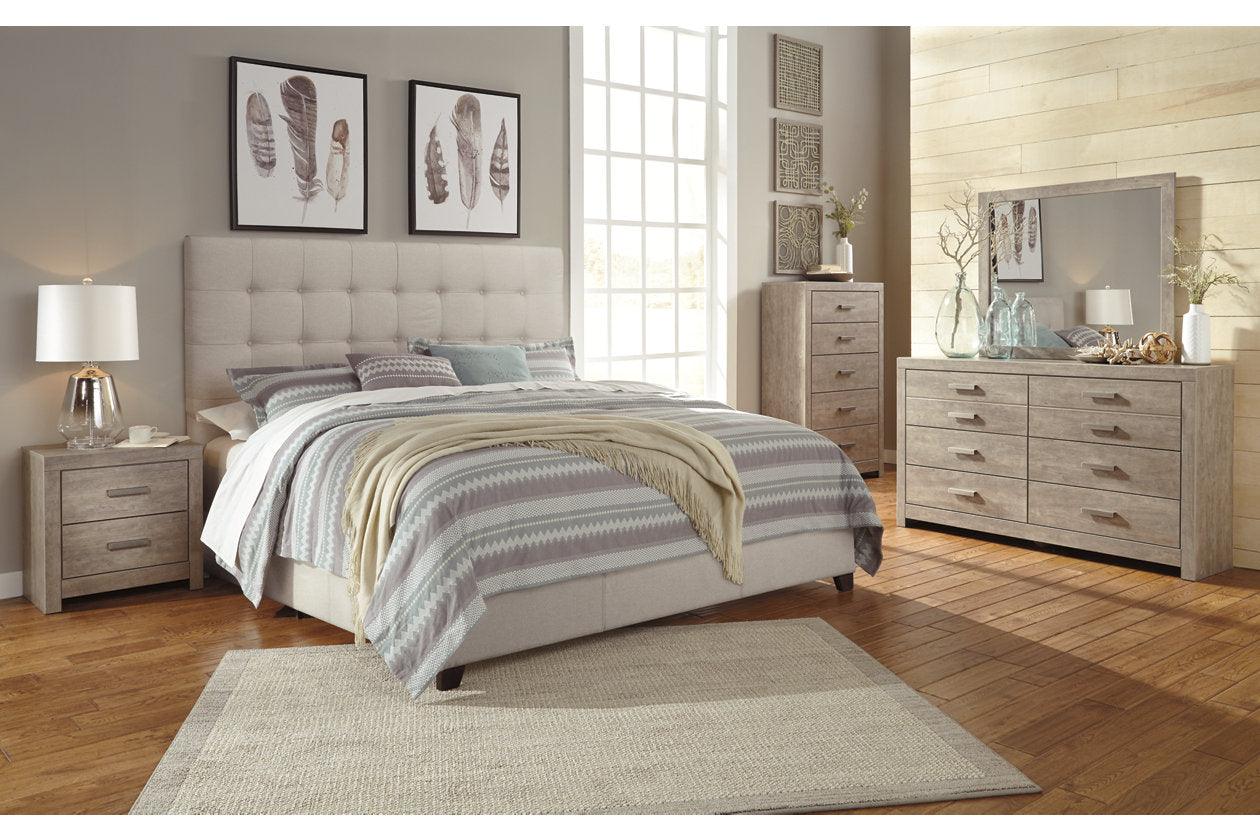 Upholstered Bed with Square Button Tufting - Image 8