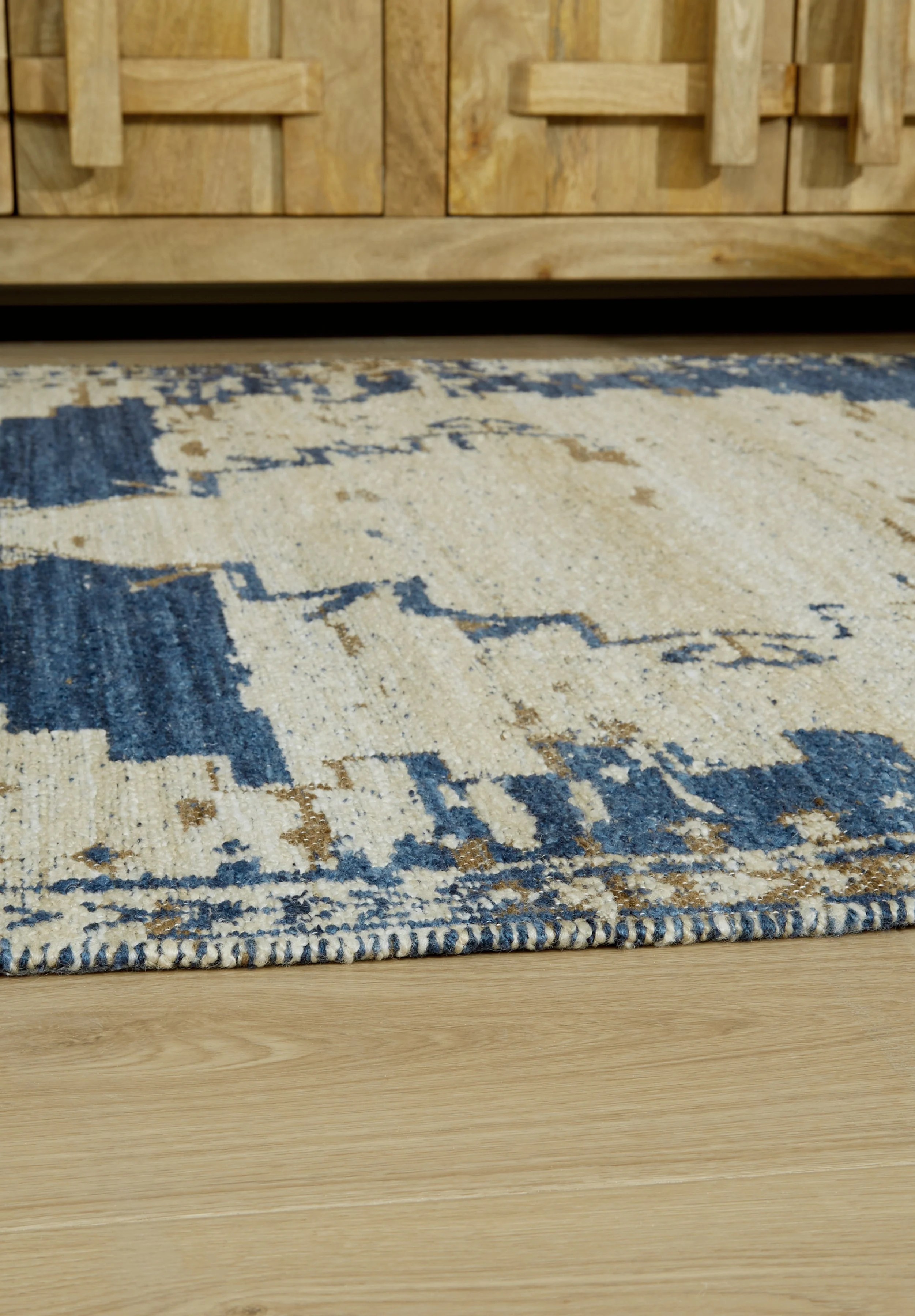 Varnler Blue/Brown/Tan Large Rug - Image 3