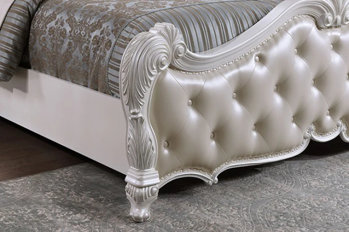 Ventresca White 4-Piece Queen Bedroom Set - Image 6