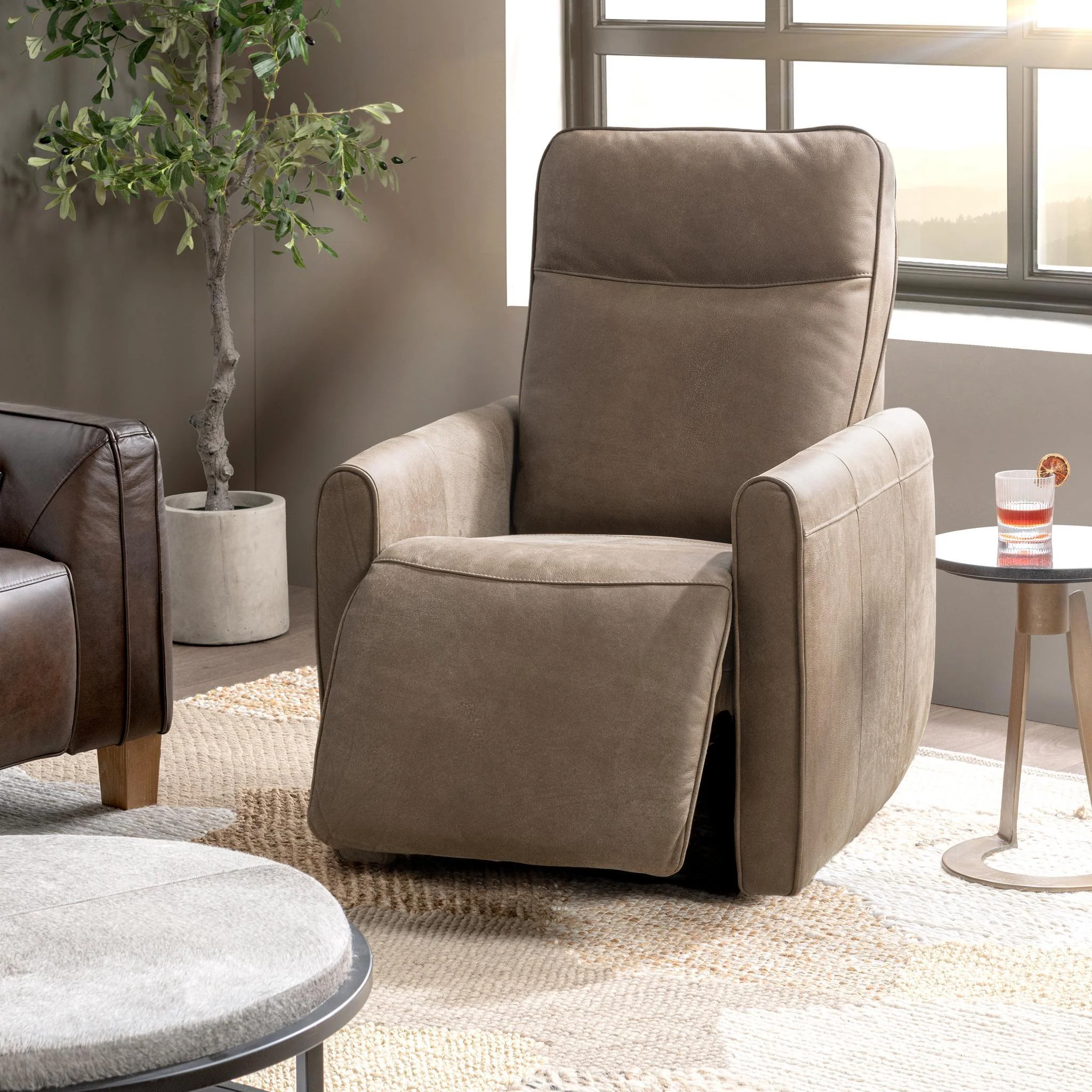 Vivica Power Recliner - Toffee - Image 7