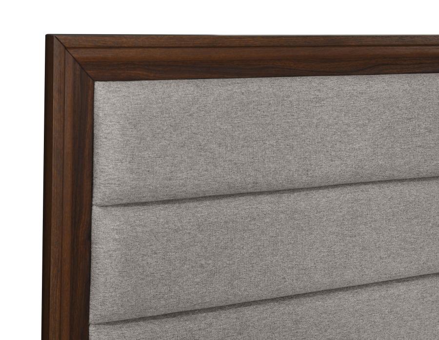 Welsley Walnut 4-piece Queen Bedroom Set - Image 11