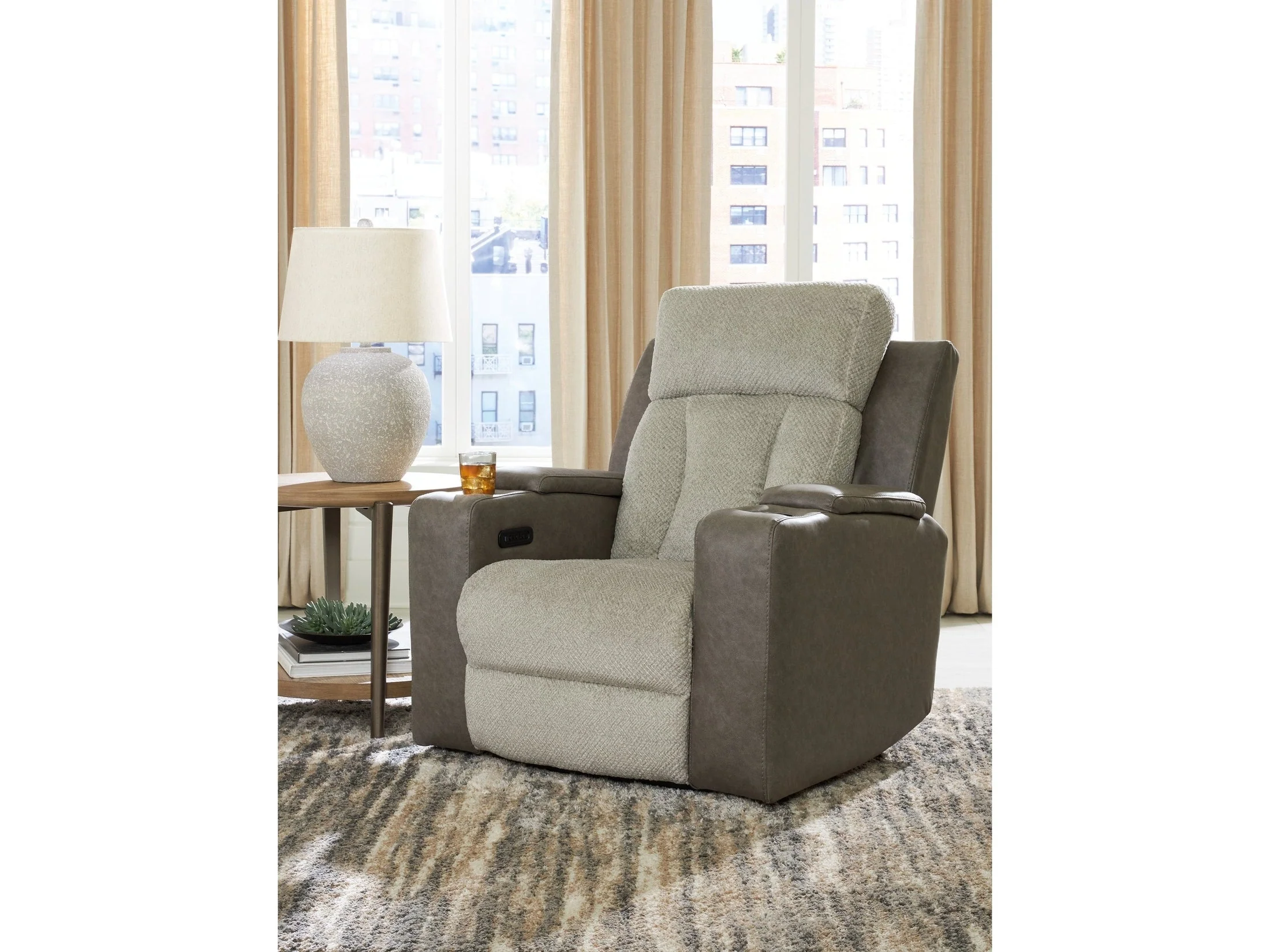 WhipLash Sisal Power Recliner