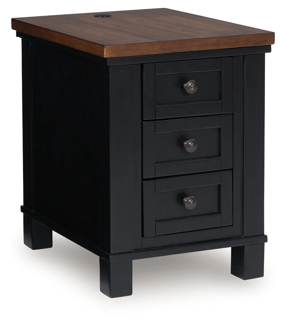 Wildenauer Brown/Black Chairside End Table
