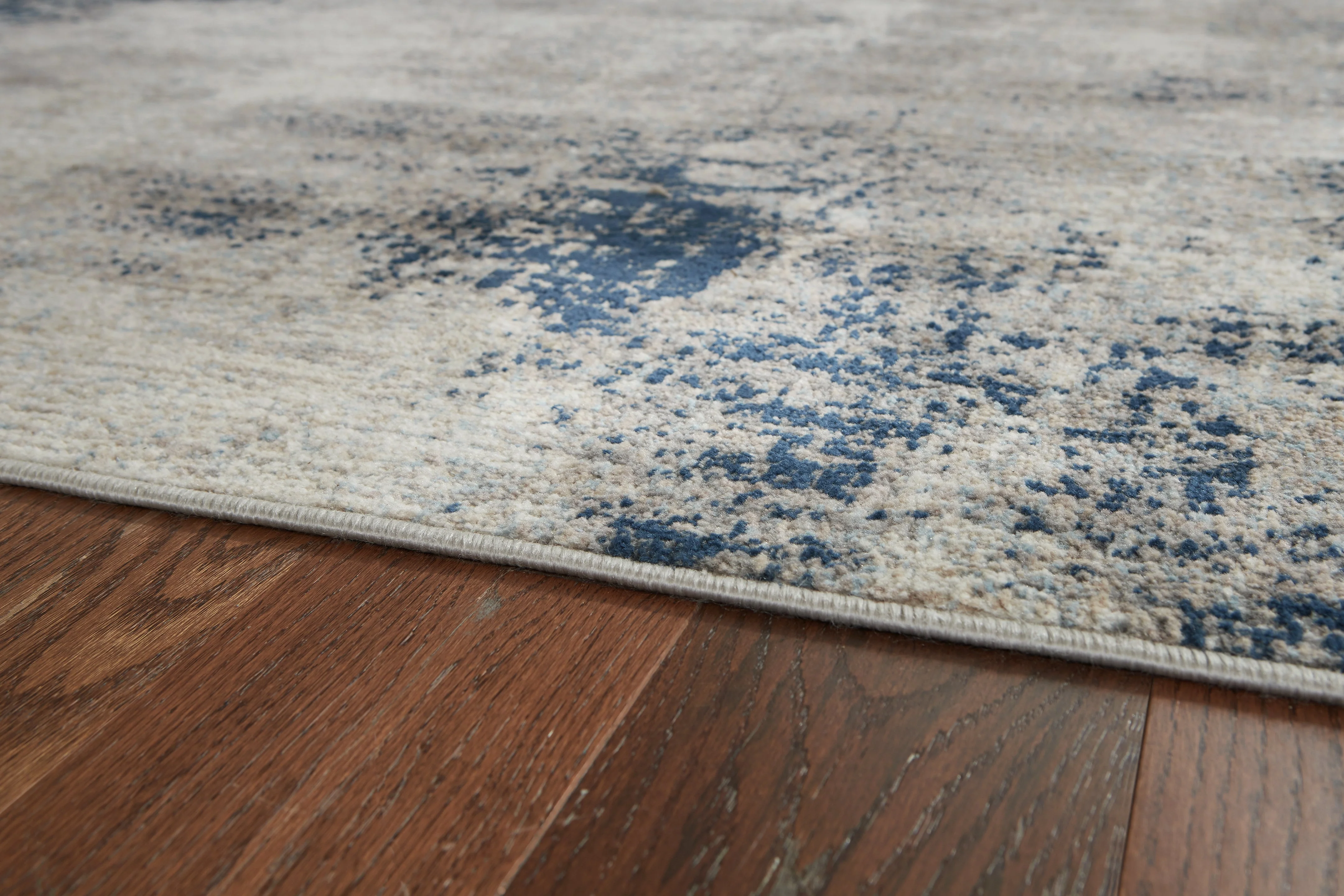 Wrenstow Multi Medium Rug - Image 6