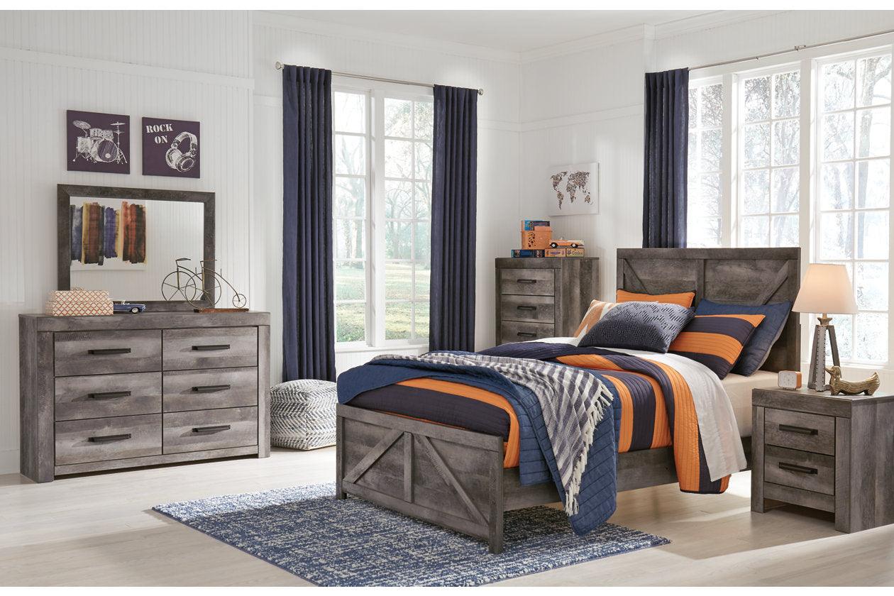 Wynnlow Gray Full Crossbuck Panel Bed - Image 7